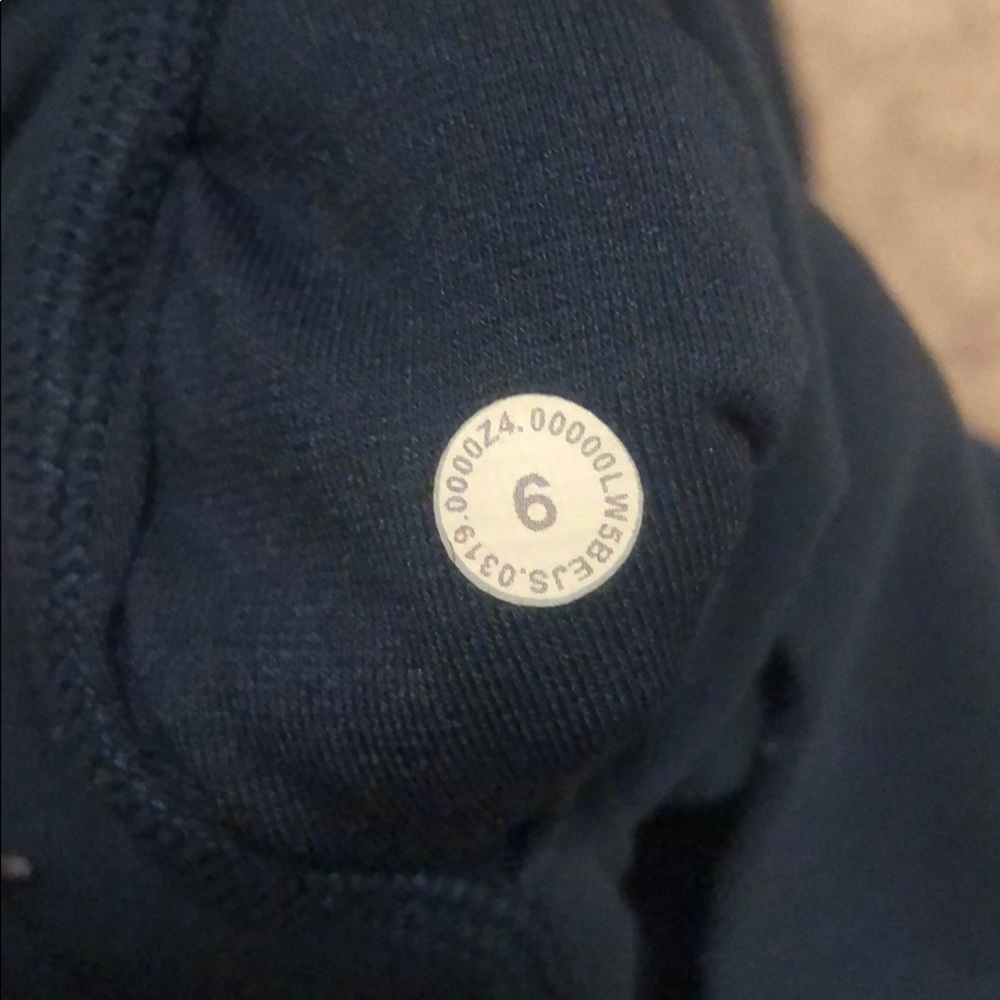 LULULEMON ALIGN PANT 25” SIZE DOT